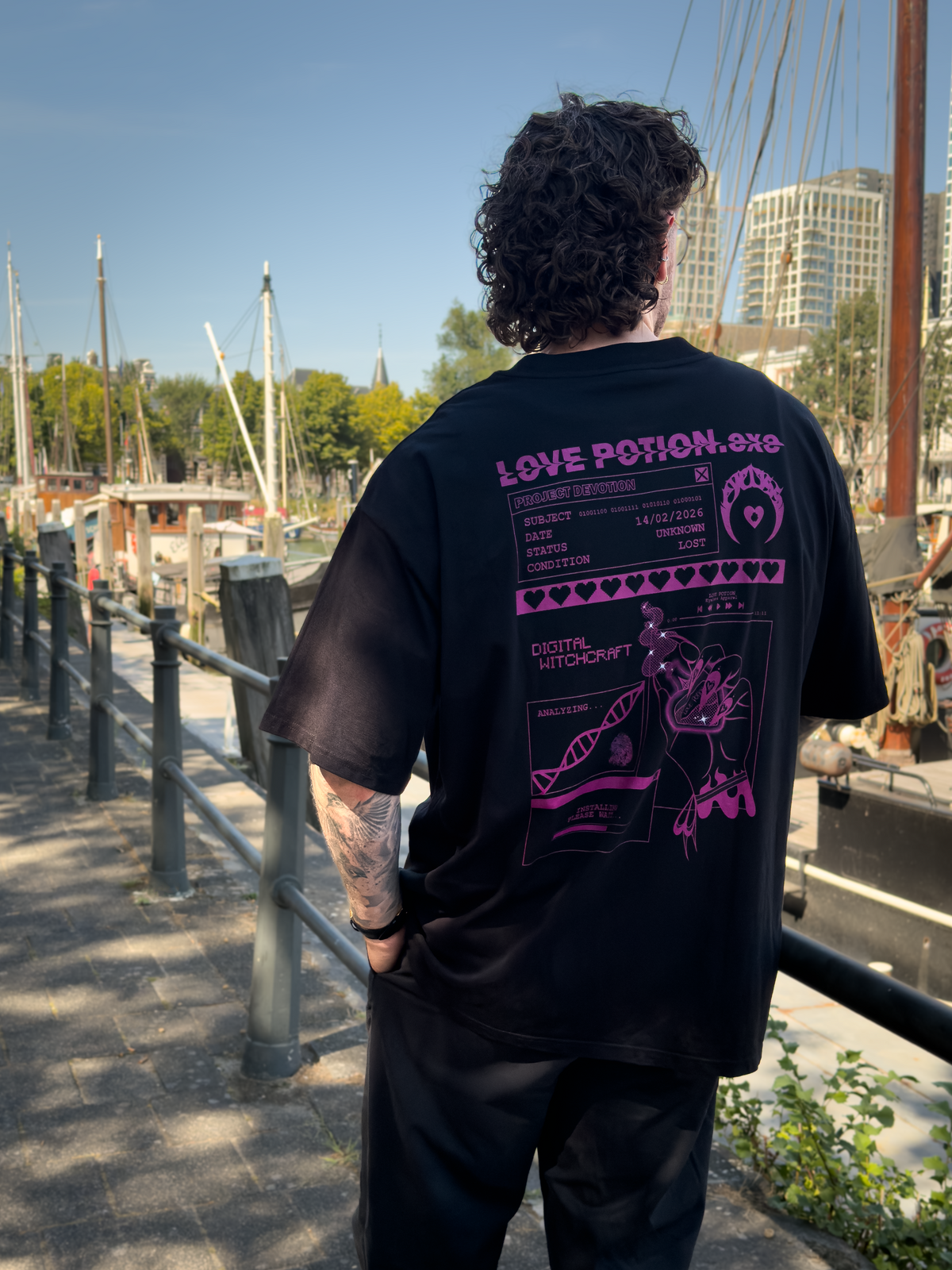 Love Potion - Heavy Tee